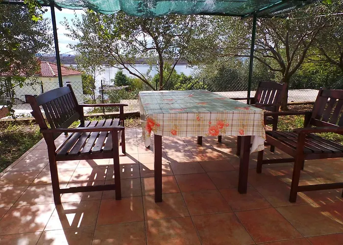 In - Insel Krk 30522 Apartman Omisalj